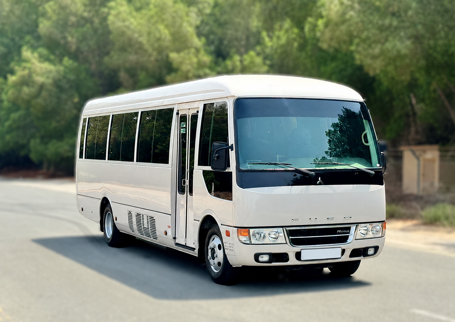 Mitsubishi Fuso Rosa — 26-Seater Mini Coach